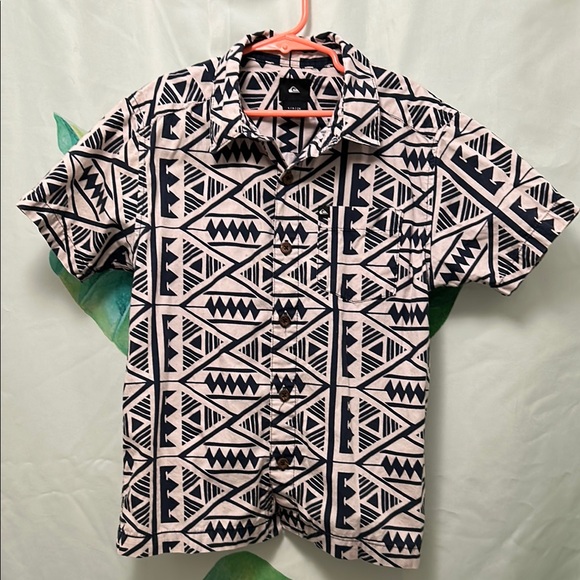 Boys Quiksilver Tribal Pattern Aloha Shirt - Picture 1 of 3